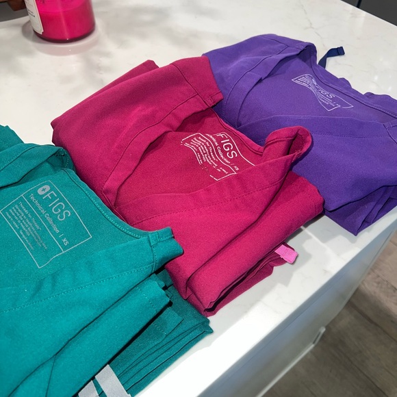 Figs Scrubs - Picture 7 of 8